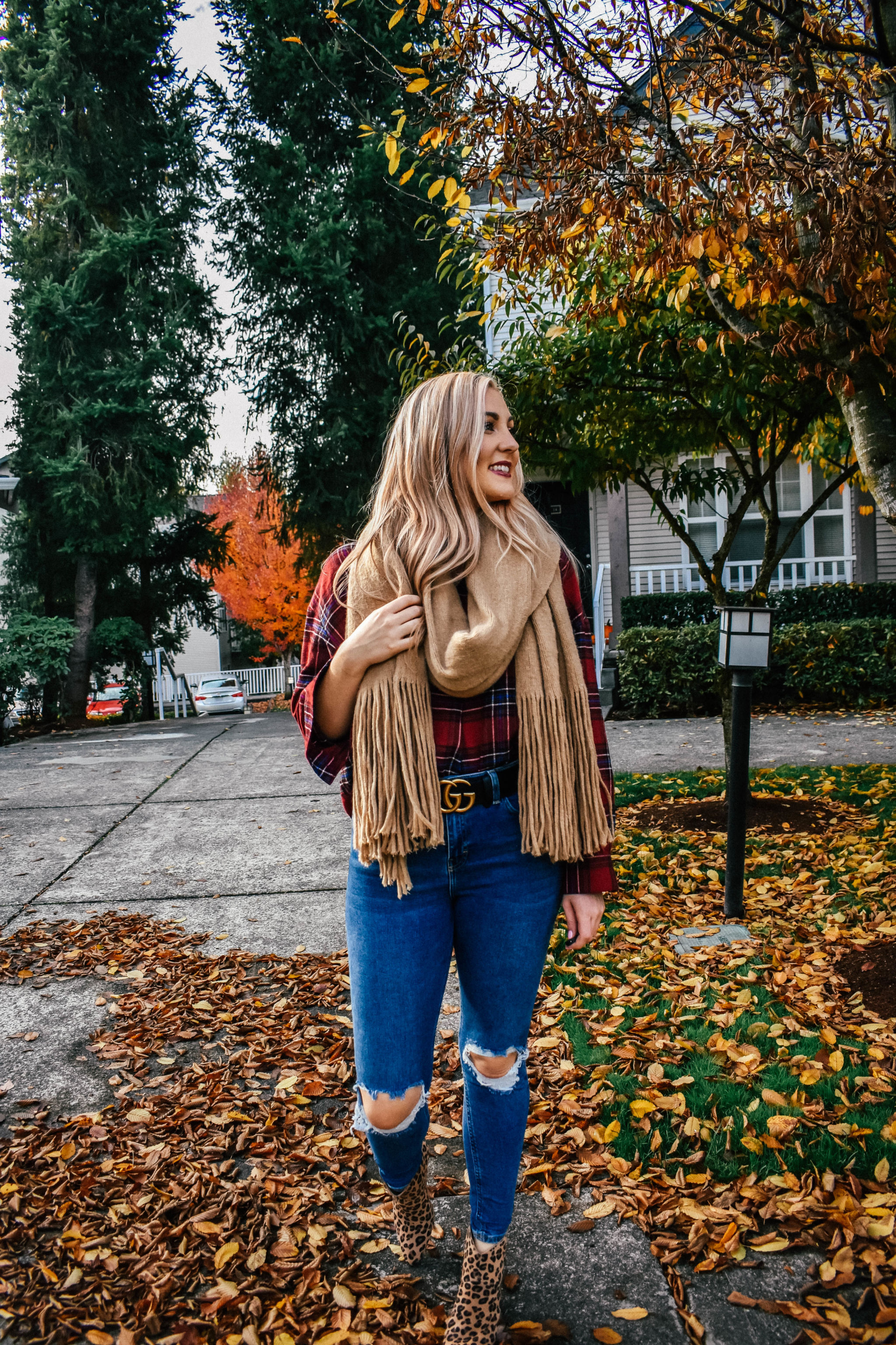 Fall Fashion Inspiration: Cozy Flannels, Leopard Prints, and More!
